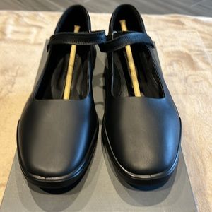 Ecco women’s simple W flat, EUR- 39, US-8-8.5, UK-6